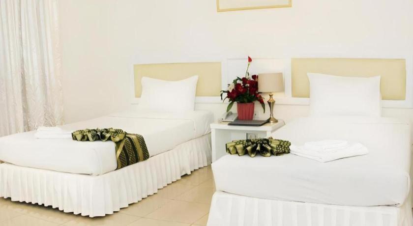 Seng Aroun Hotel Pakse Exterior photo